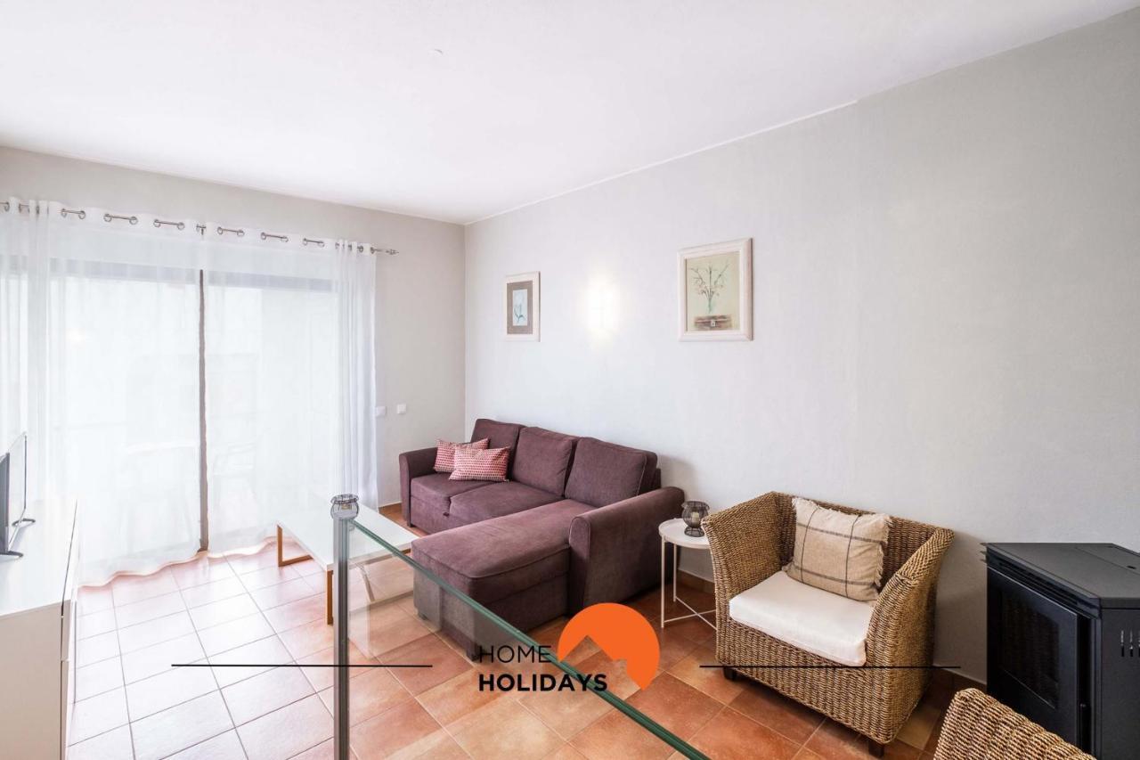 #099 T1 Calicos By Holidays * Albufeira