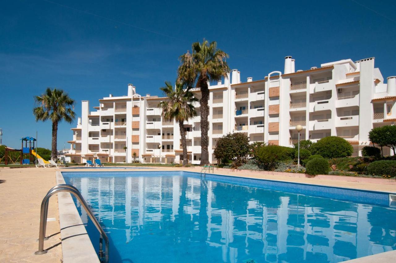 Ondas Verdes By Ocvillas Apartment