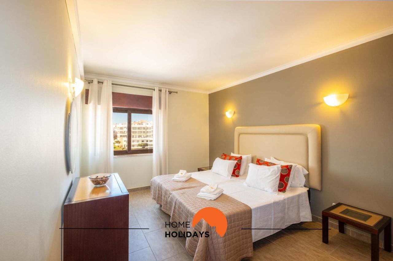 #018 T2 Elisabete By Holidays Apartment