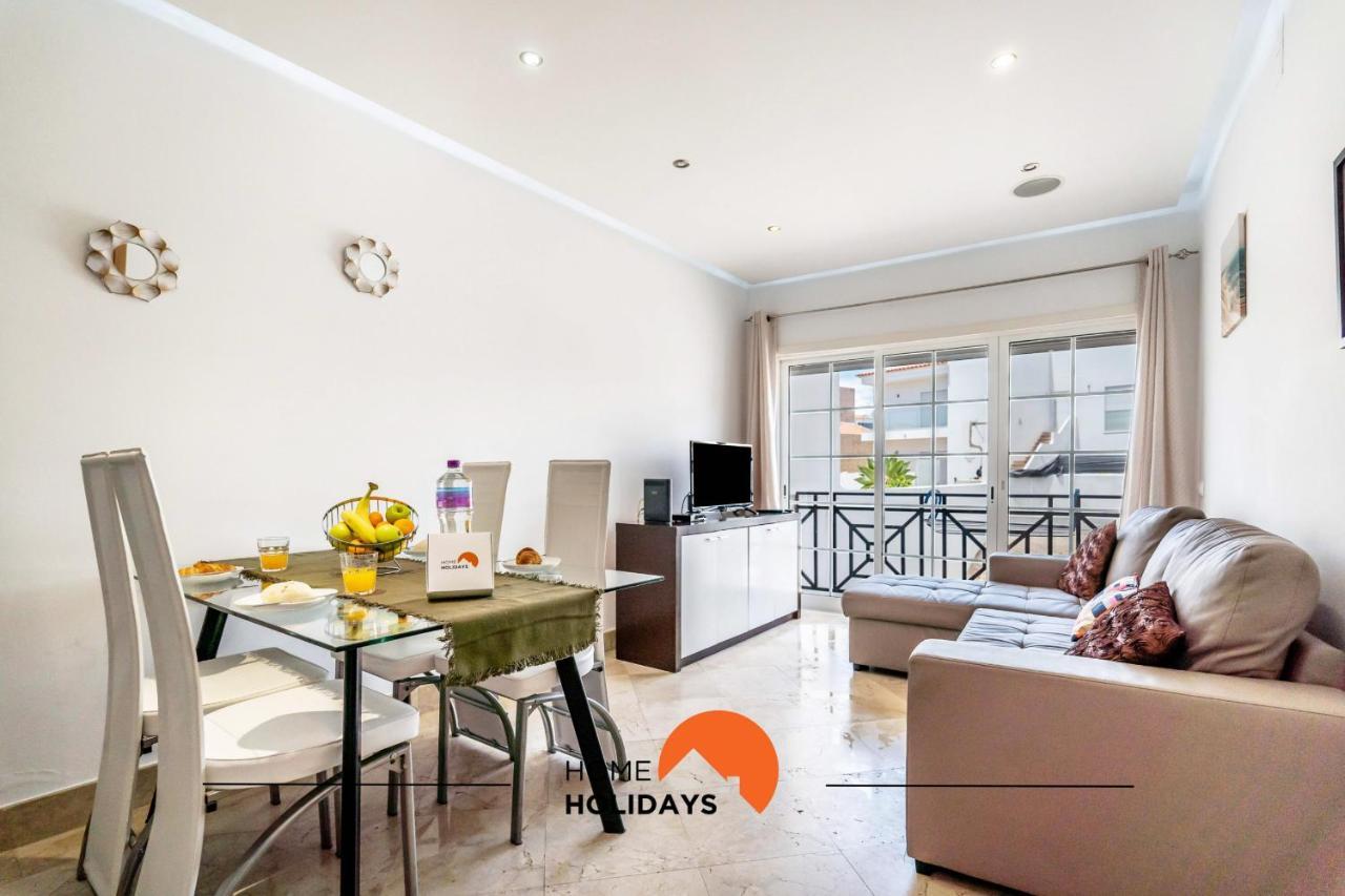 Apartment #129 Newtown, Pool, Private Park, High Speed Wifi *