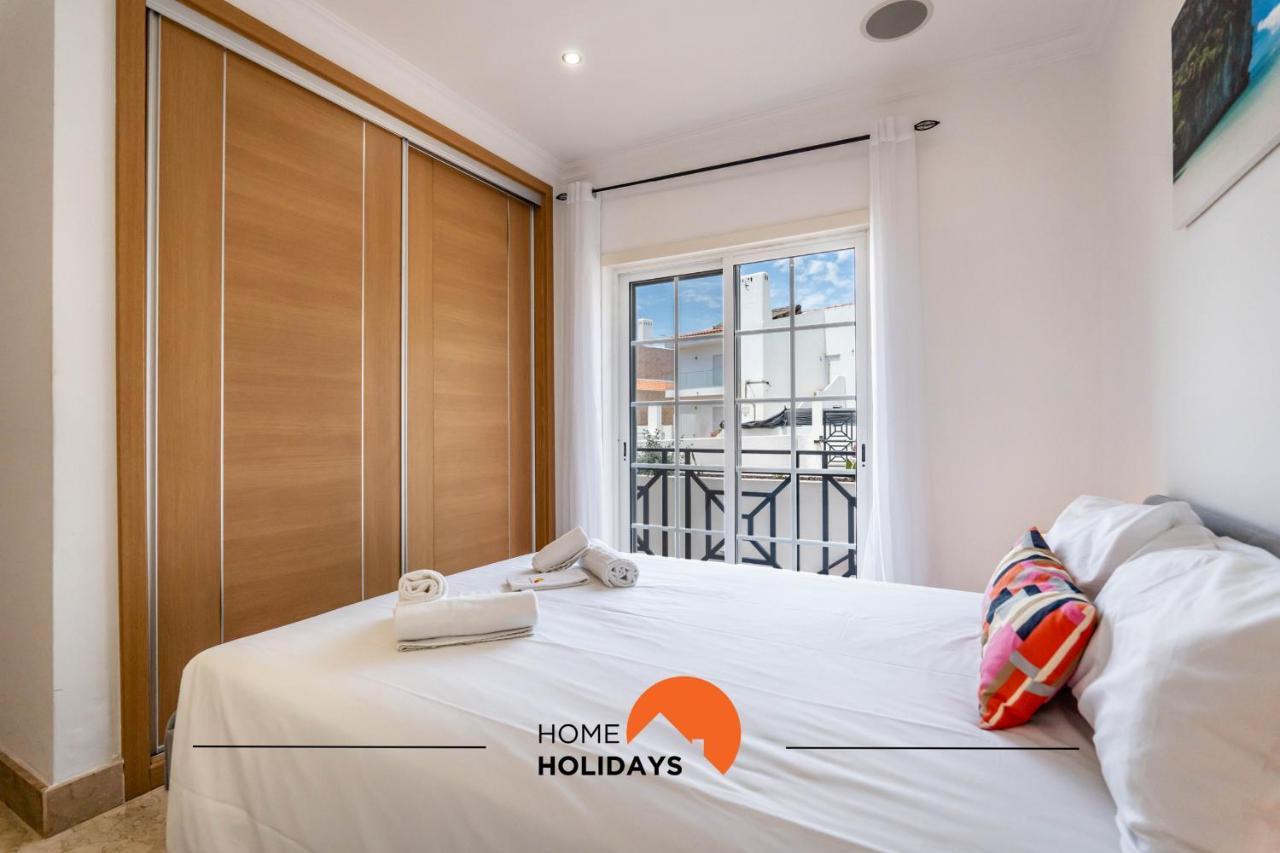 Apartment #129 Newtown, Pool, Private Park, High Speed Wifi