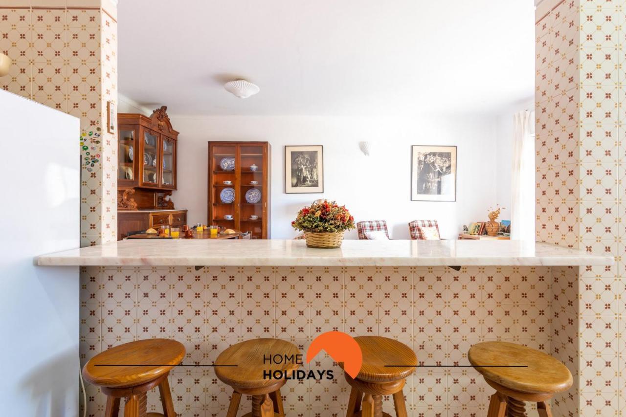#132 Velamar 201 By Holidays Apartamento *