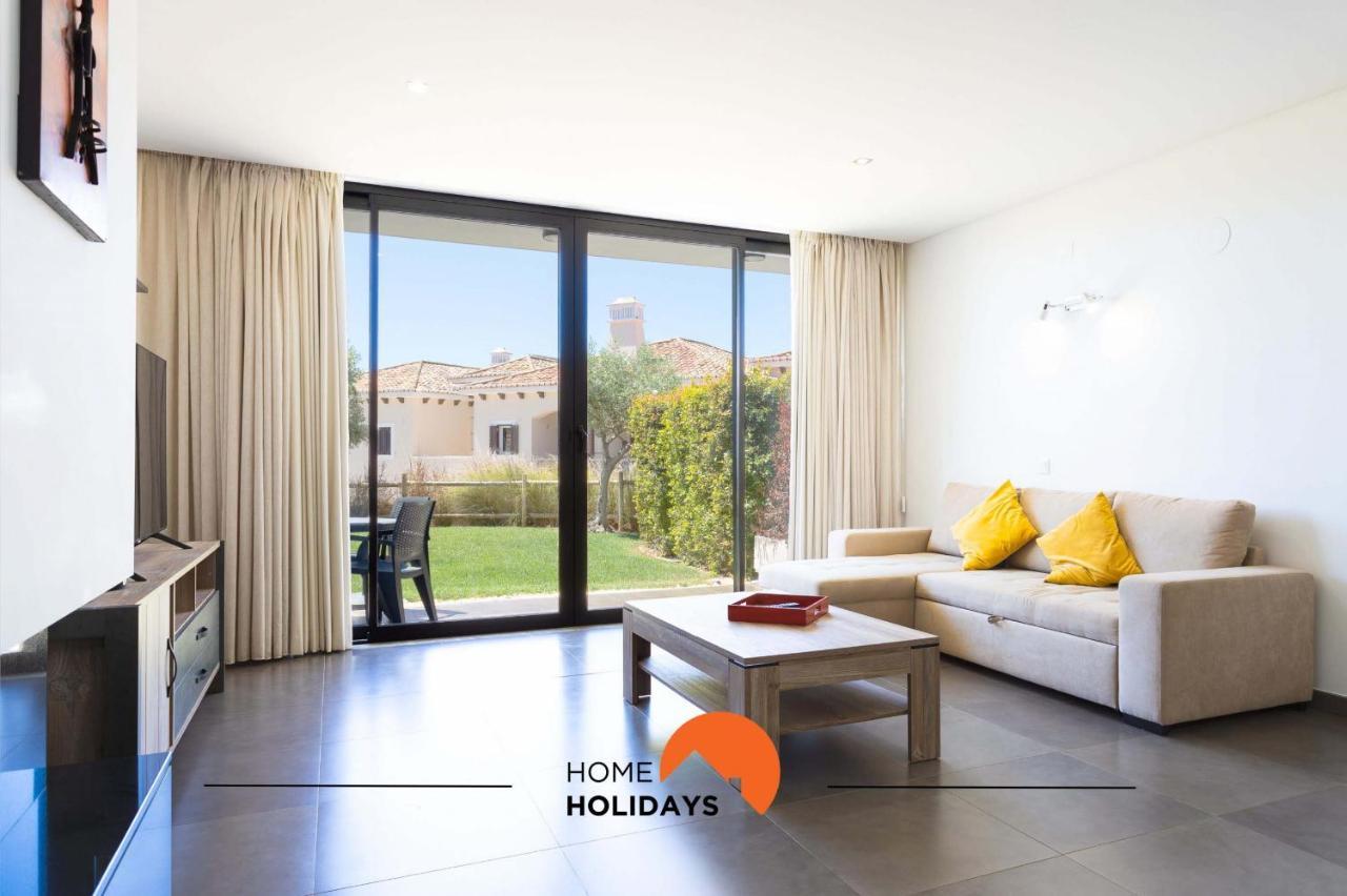 #142 Spacious With Garden, Pool And Private Park Albufeira