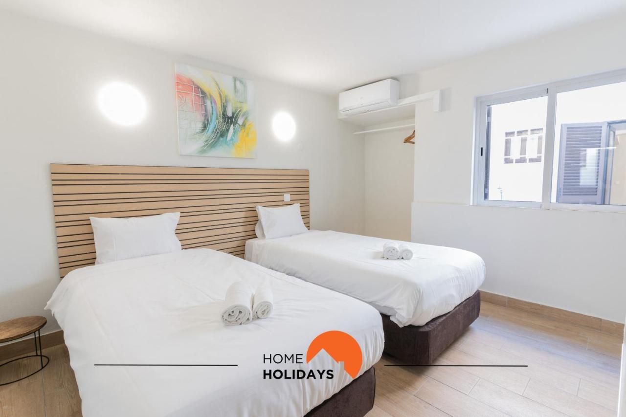 #050 With Pool, Strip High Speed Wifi Ferienhaus Albufeira