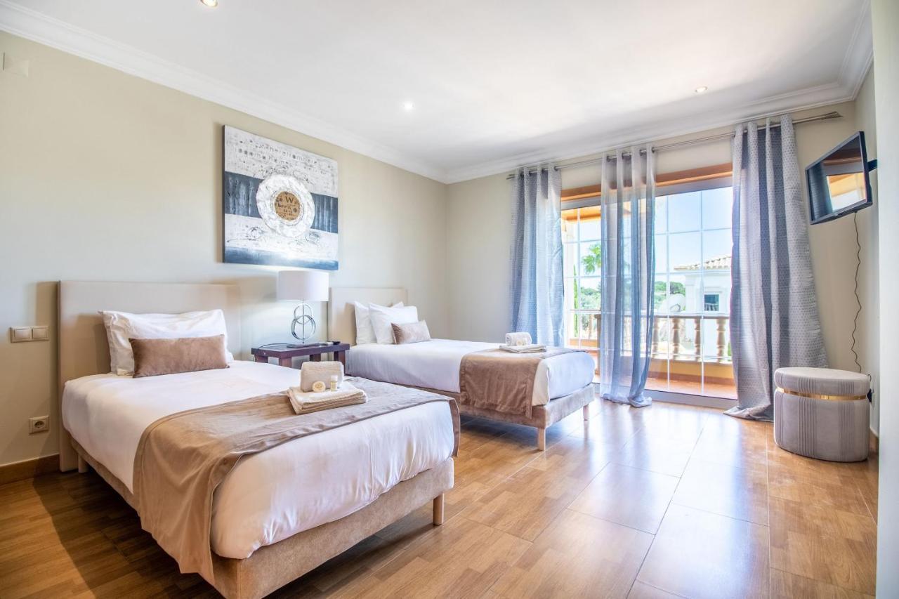 Villa Iris *