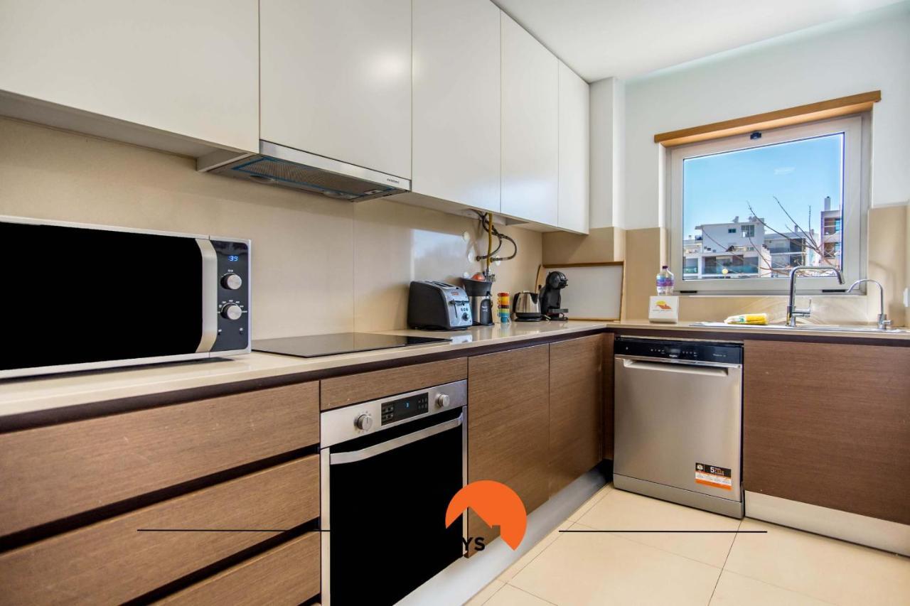 Apartment #143 Penthouse By Holidays