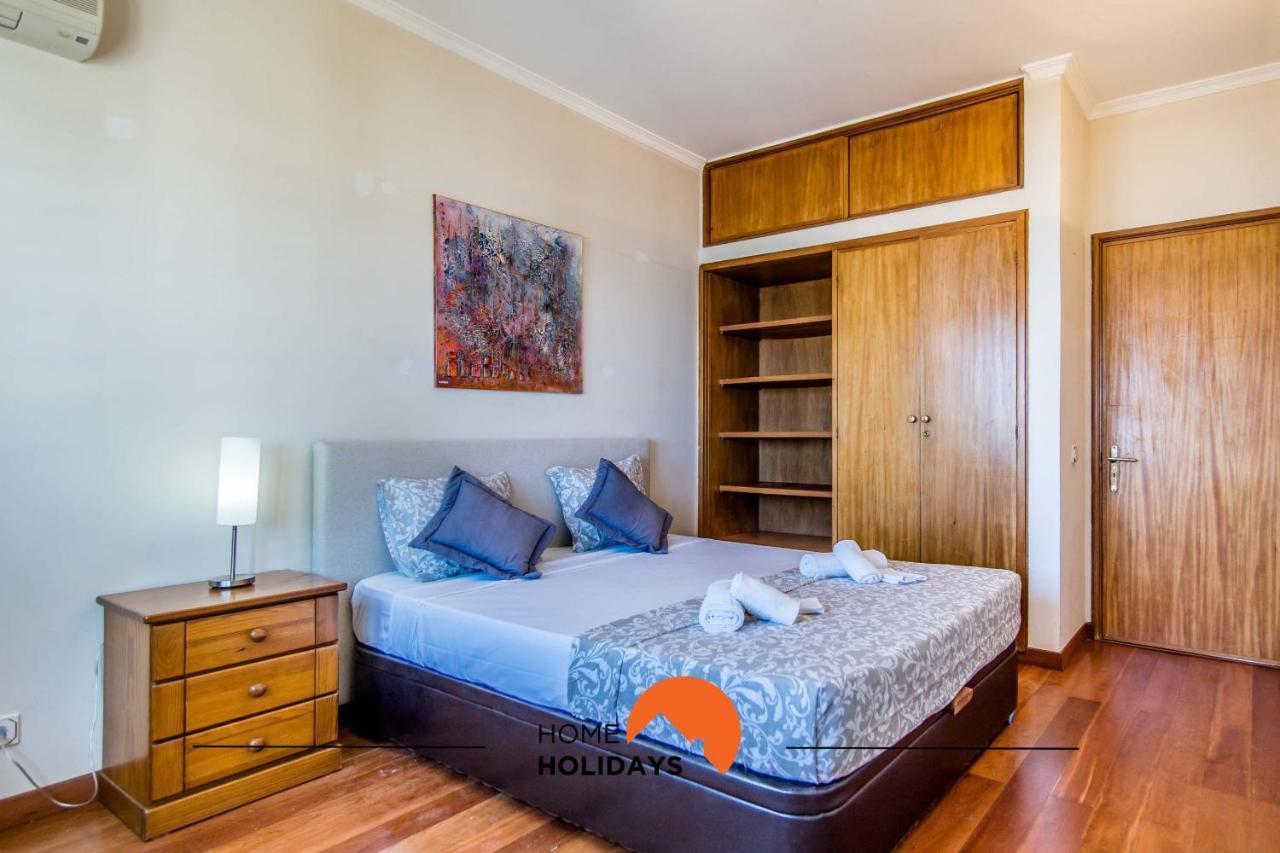#128 Number 10 By Holidays Holiday home