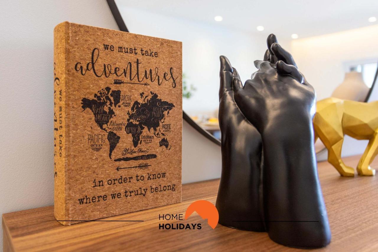 #126 T1 Vale Mangude 213 By Holidays *
