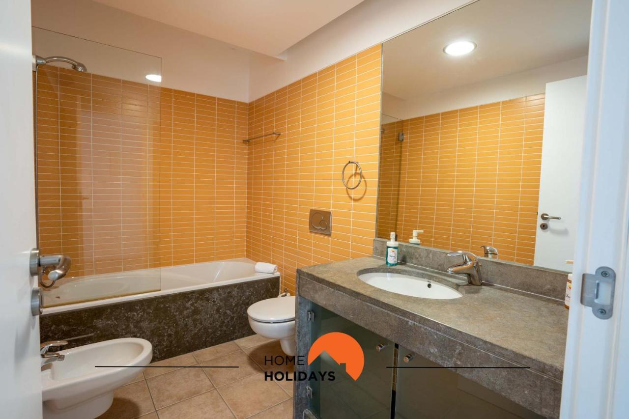 #111 Ocean View By Holidays Holiday home
