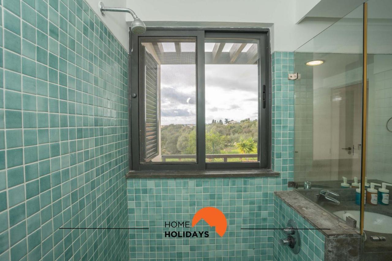 #111 Ocean View By Holidays