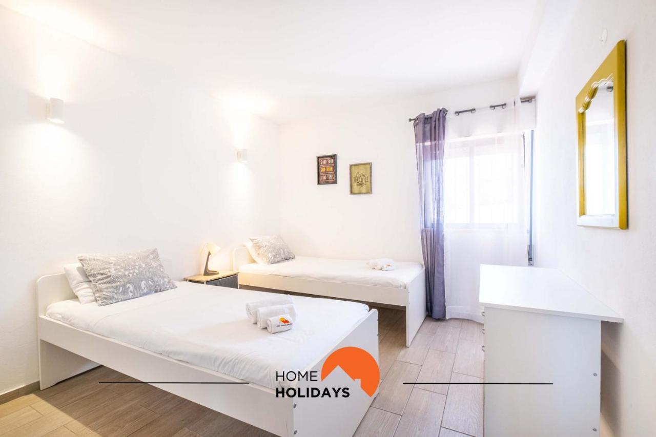 #112 Oura Flat By Holidays Albufeira