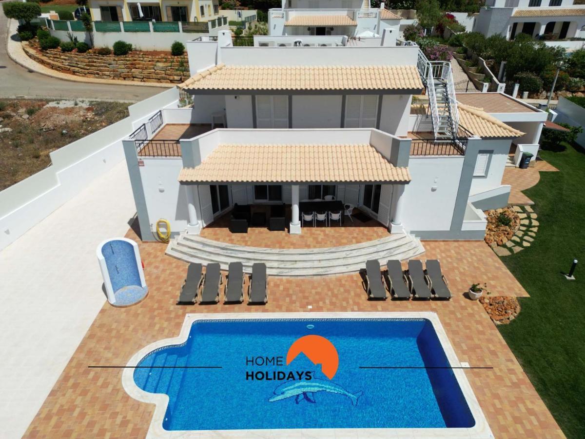 #102 V5 Clube By Holidays *