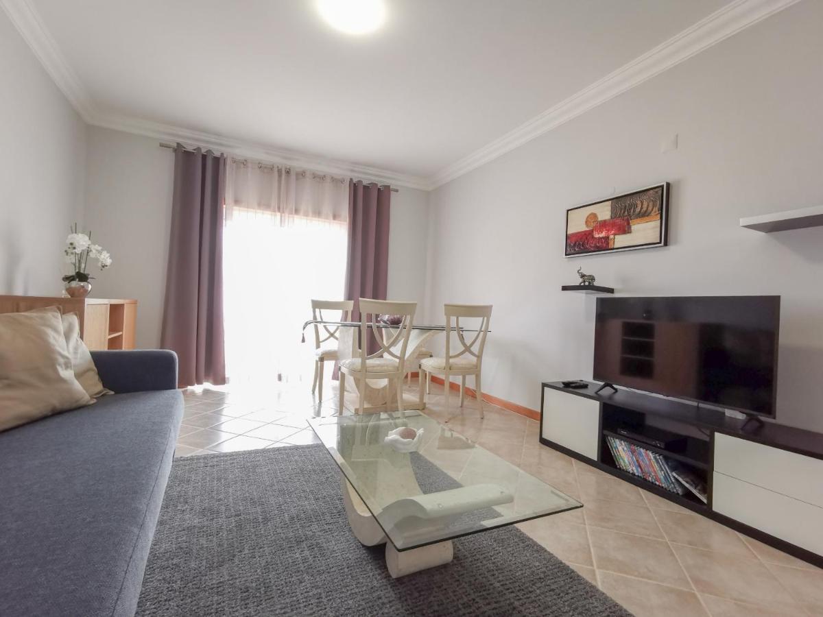 Apartment #100 Palmeira Flat With Shared Pool By Holidays