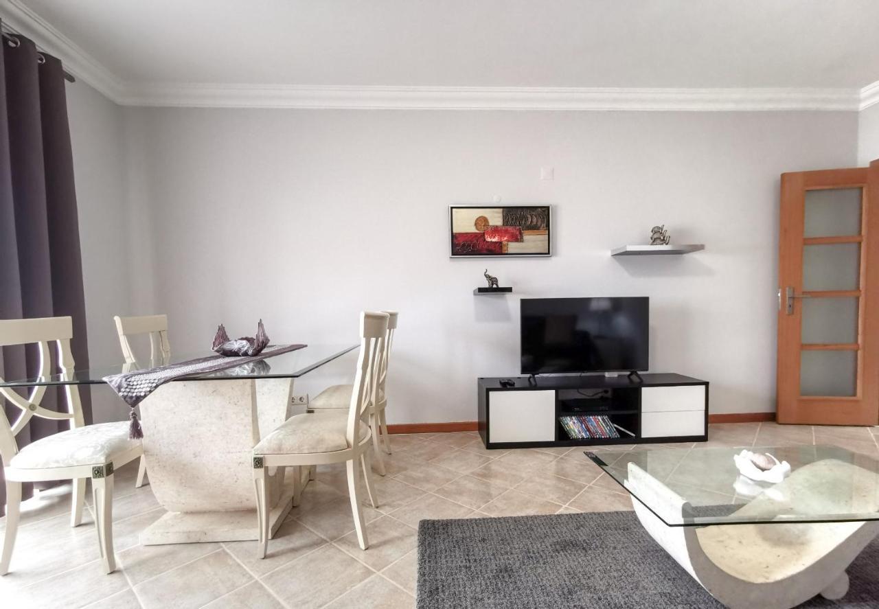 #100 Palmeira Flat With Shared Pool By Holidays *