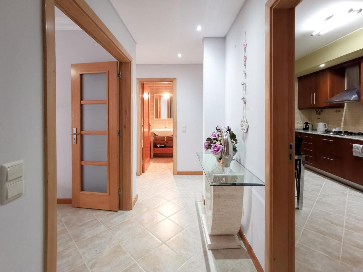 #100 Palmeira Flat With Shared Pool By Holidays Albufeira