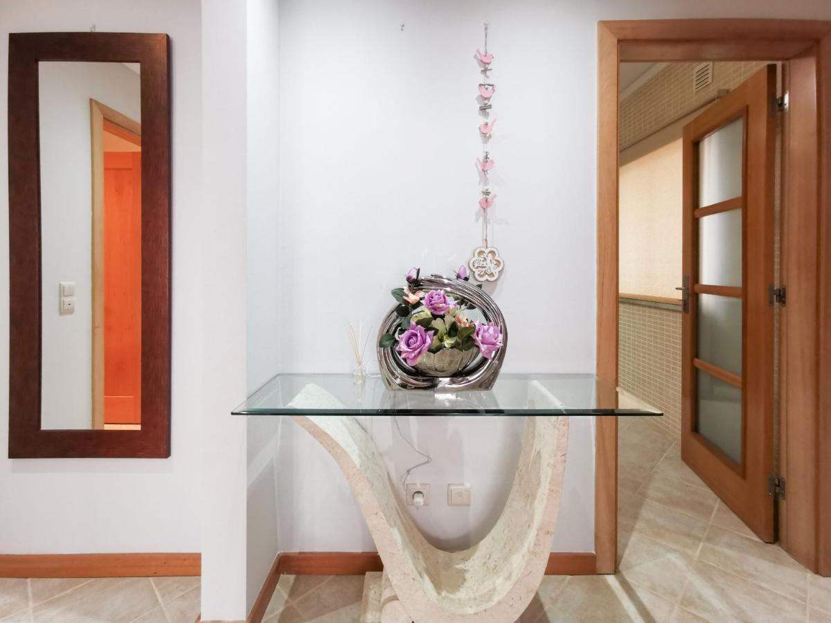 #100 Palmeira Flat With Shared Pool By Holidays
