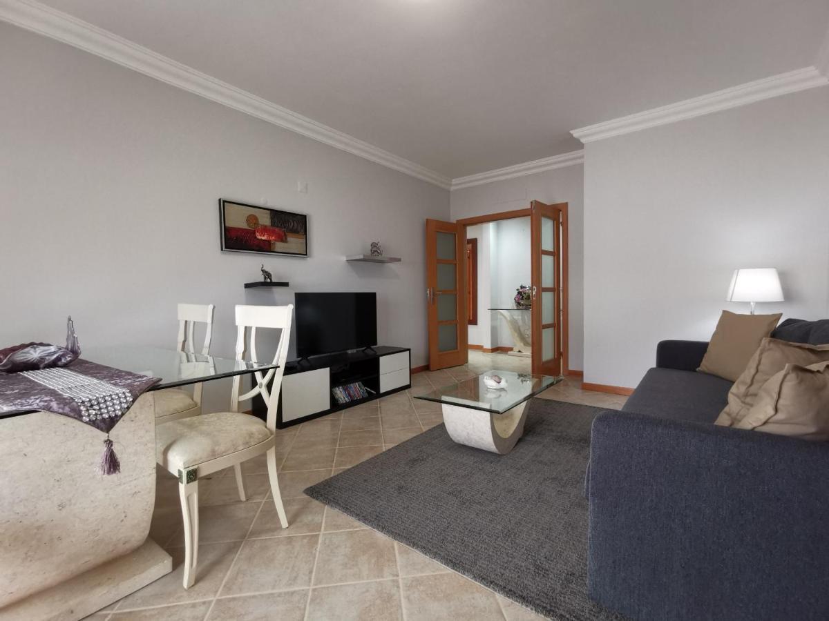 Apartment #100 Palmeira Flat With Shared Pool By Holidays Albufeira