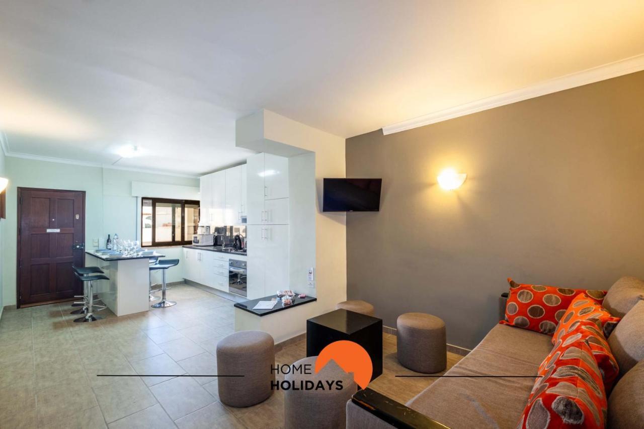 Apartment #018 T2 Elisabete By Holidays
