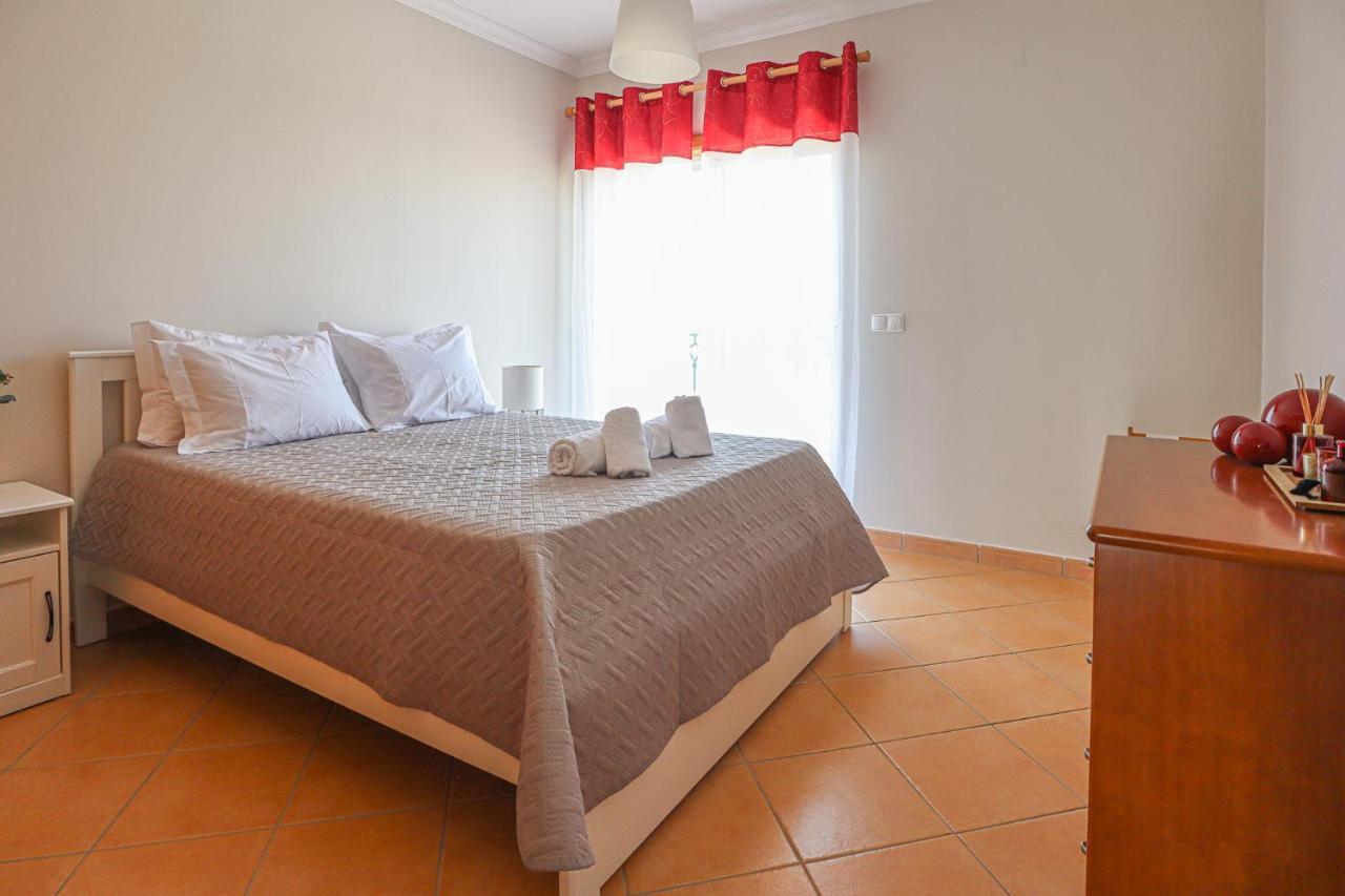 Algarve - Piscina - By Bedzy Apartment