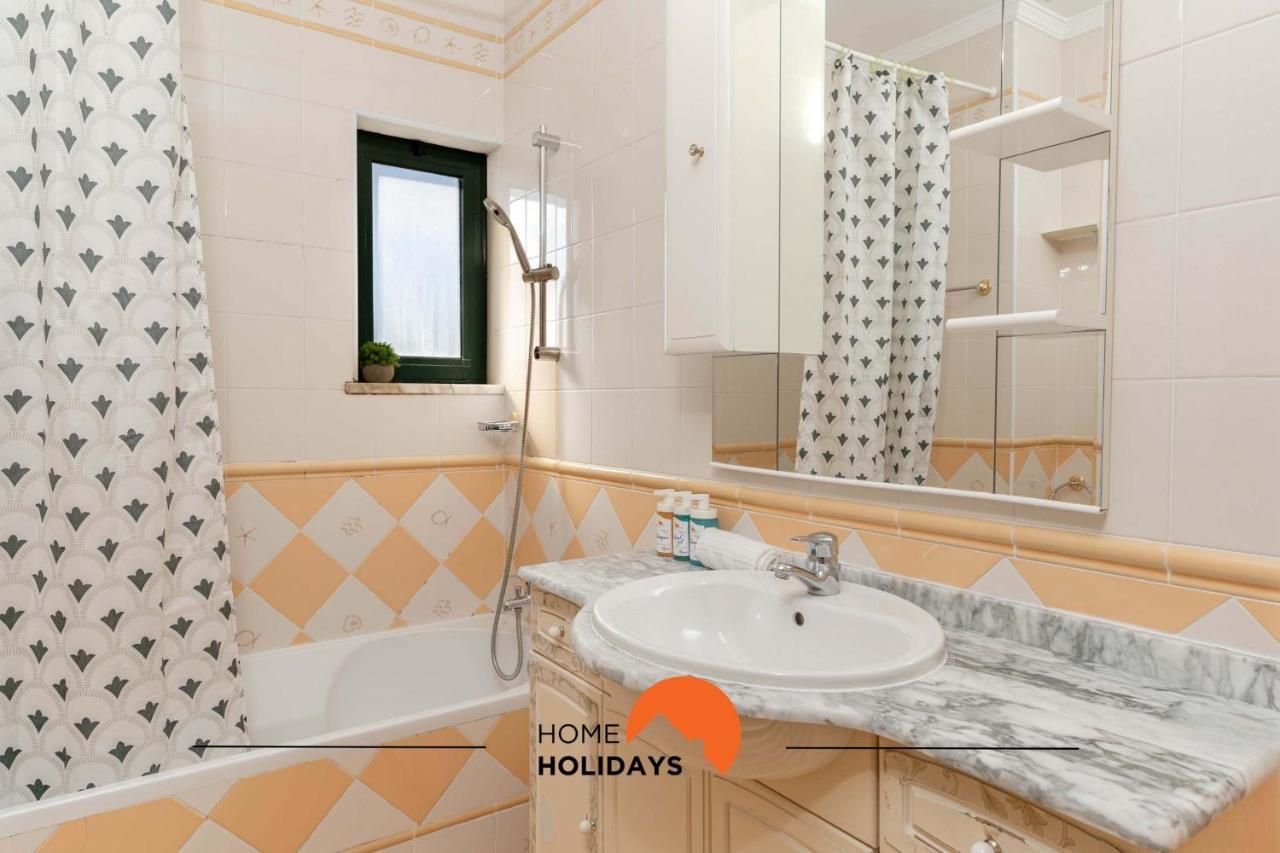 #039 Family With Private Pool And Ac * Albufeira