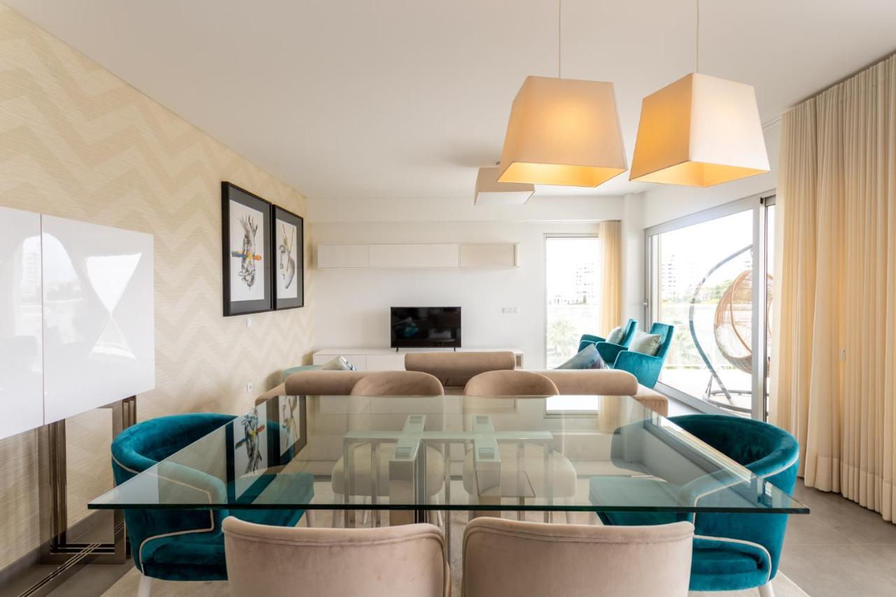 Glamour With Pool Apartment *