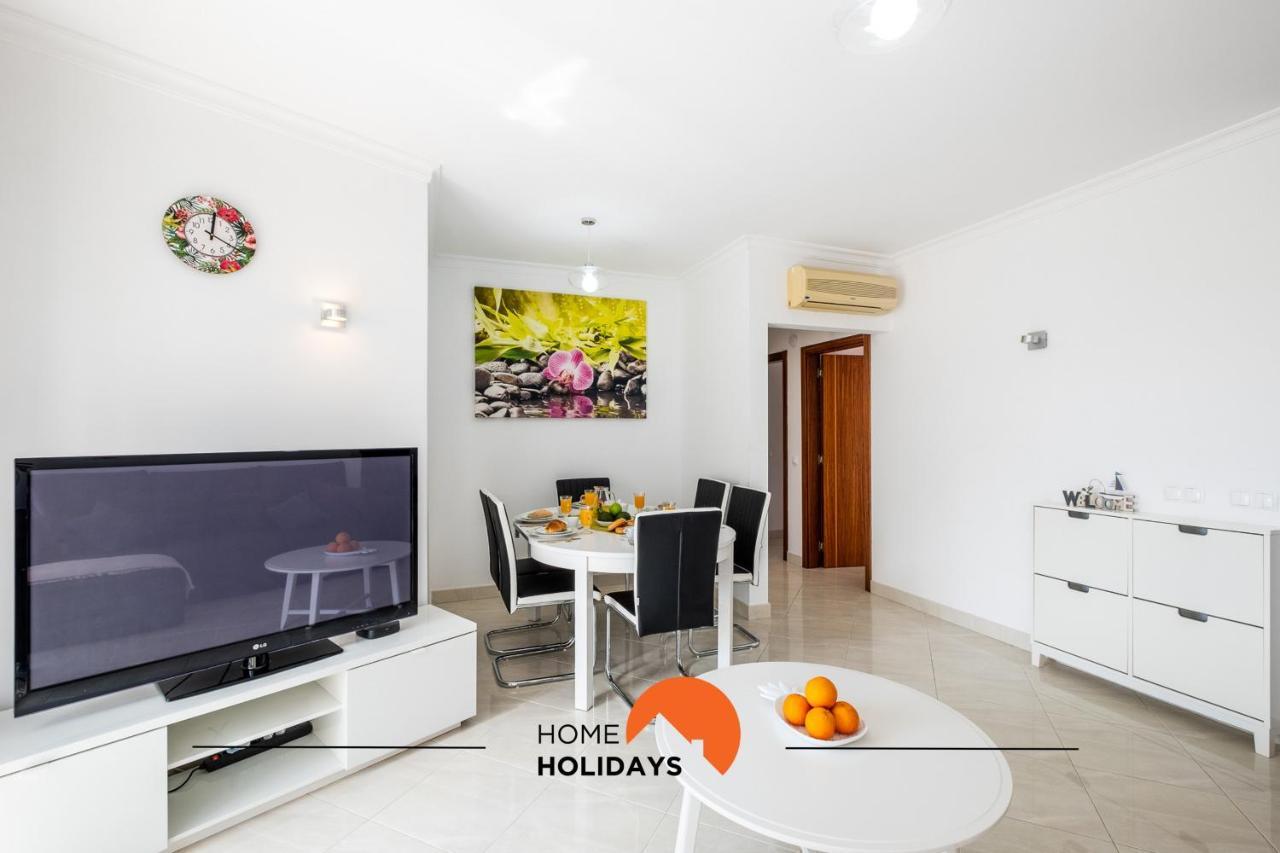 Apartment #080 Marina View Flat With Pool By Holidays