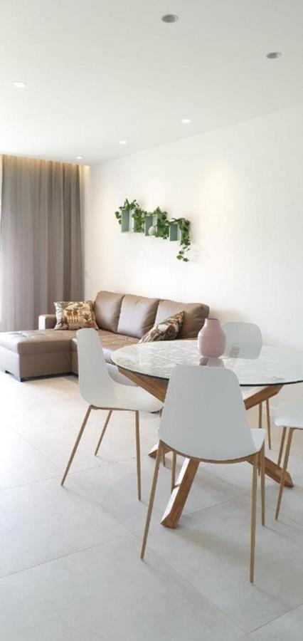 Yulya Apartment *