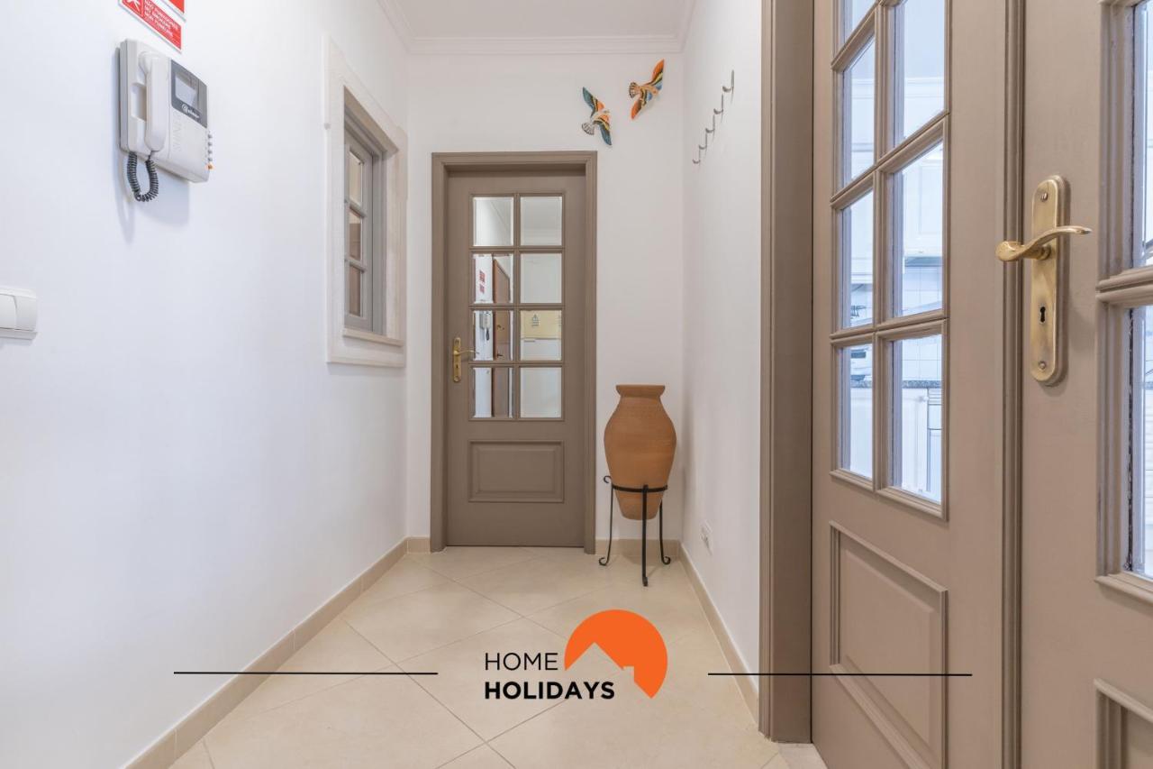 #056 Old Post Office By Holidays Apartment *