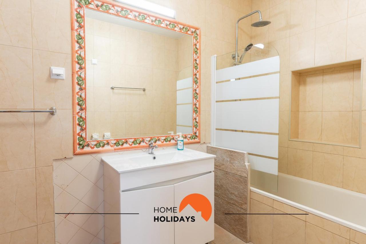 #050 With Pool, Strip High Speed Wifi Ferienhaus Albufeira