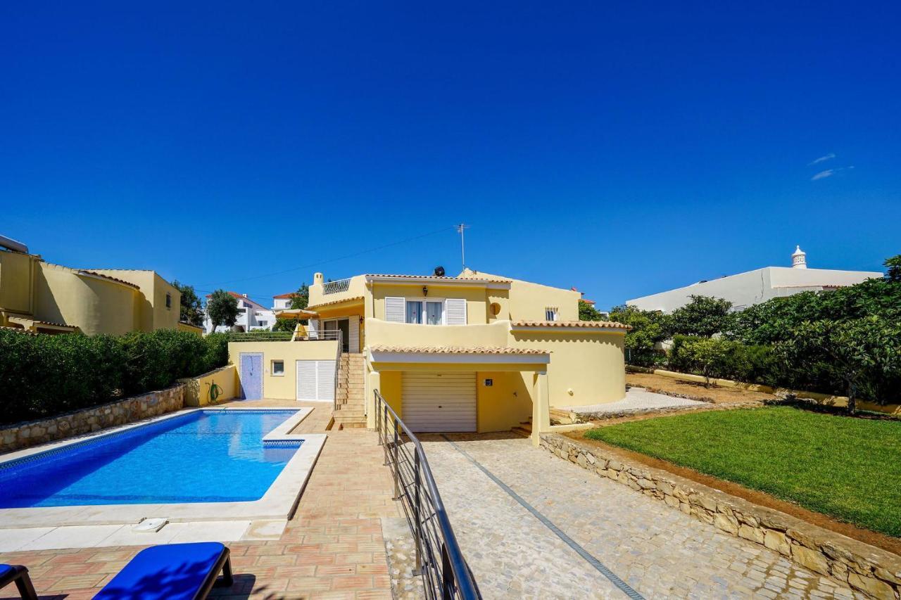 Villa Pinheiro *