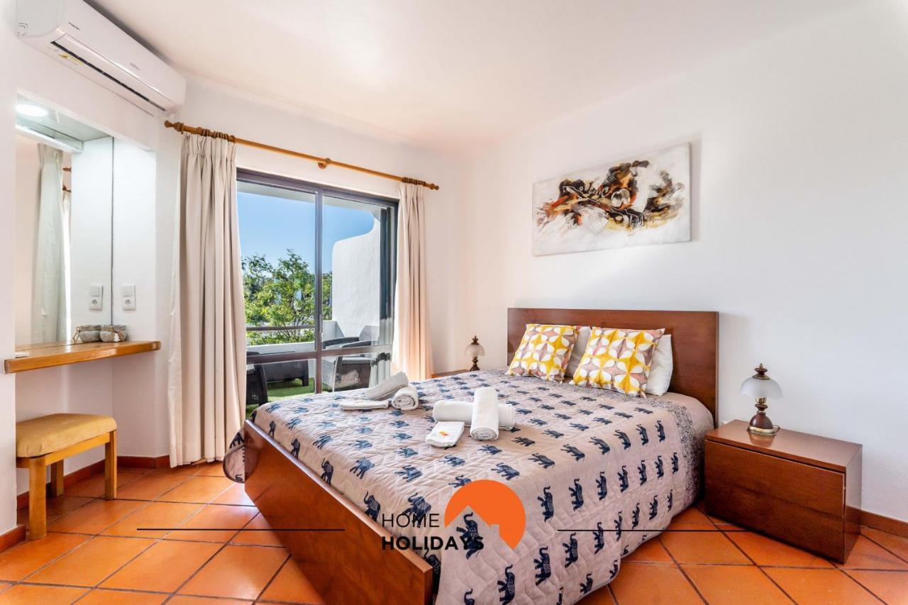 #168 Fully Equiped, Ac, Pool And Mini Golf Albufeira