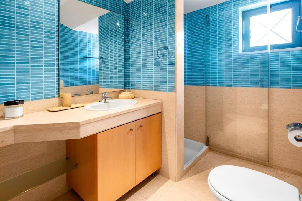 Lidia Oura With Private Swimmingpool Villa