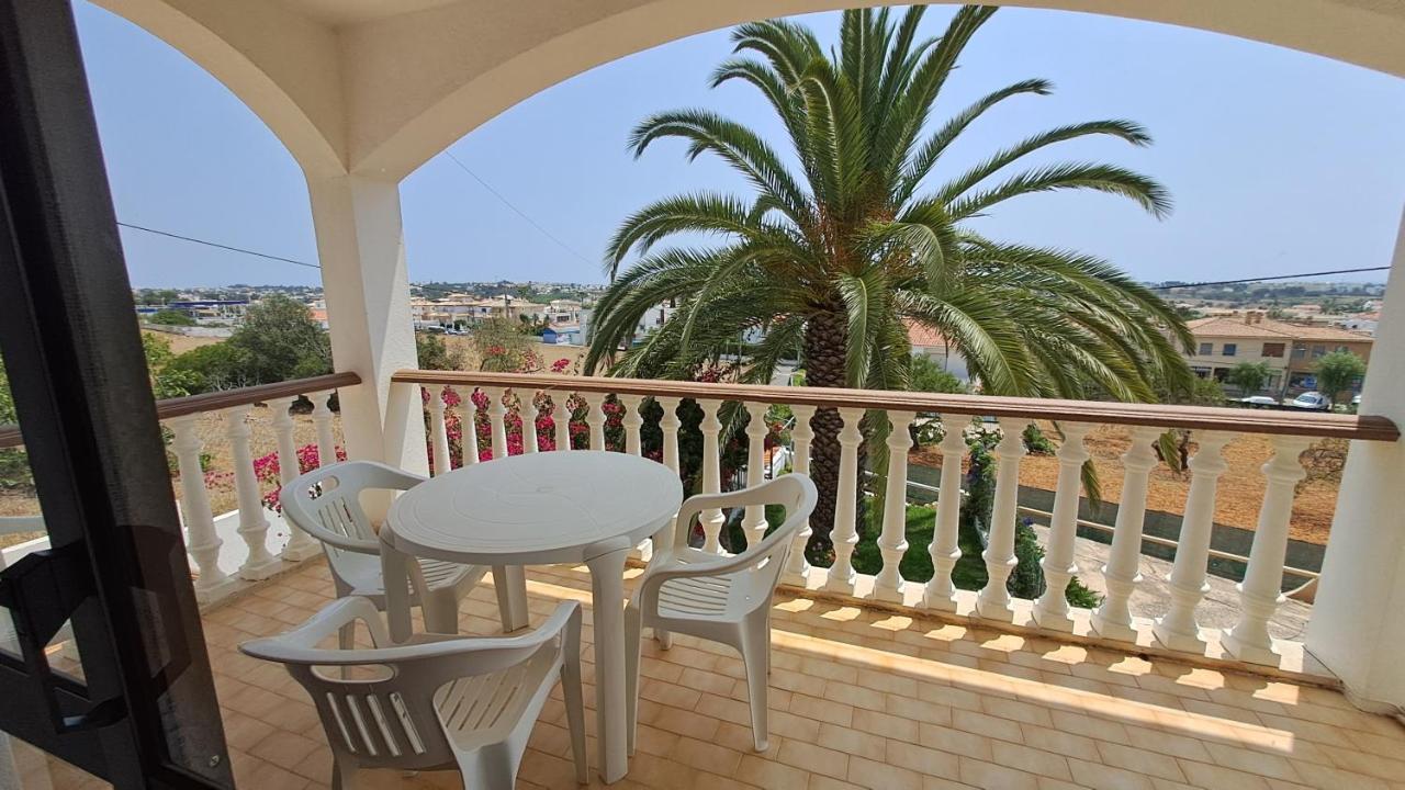 Apartment Traditional In