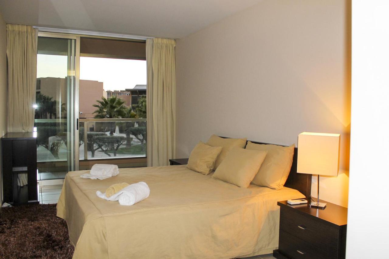 Herdade Dos Salgados,t3 8d-0b, Lagoas Apartamento