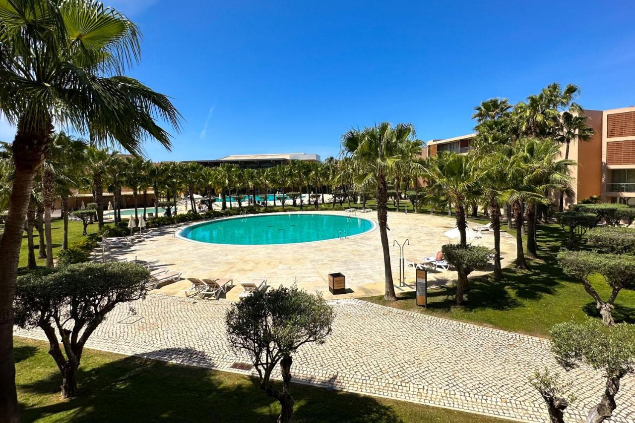 Herdade Dos Salgados,t3 8d-0b, Lagoas Apartamento