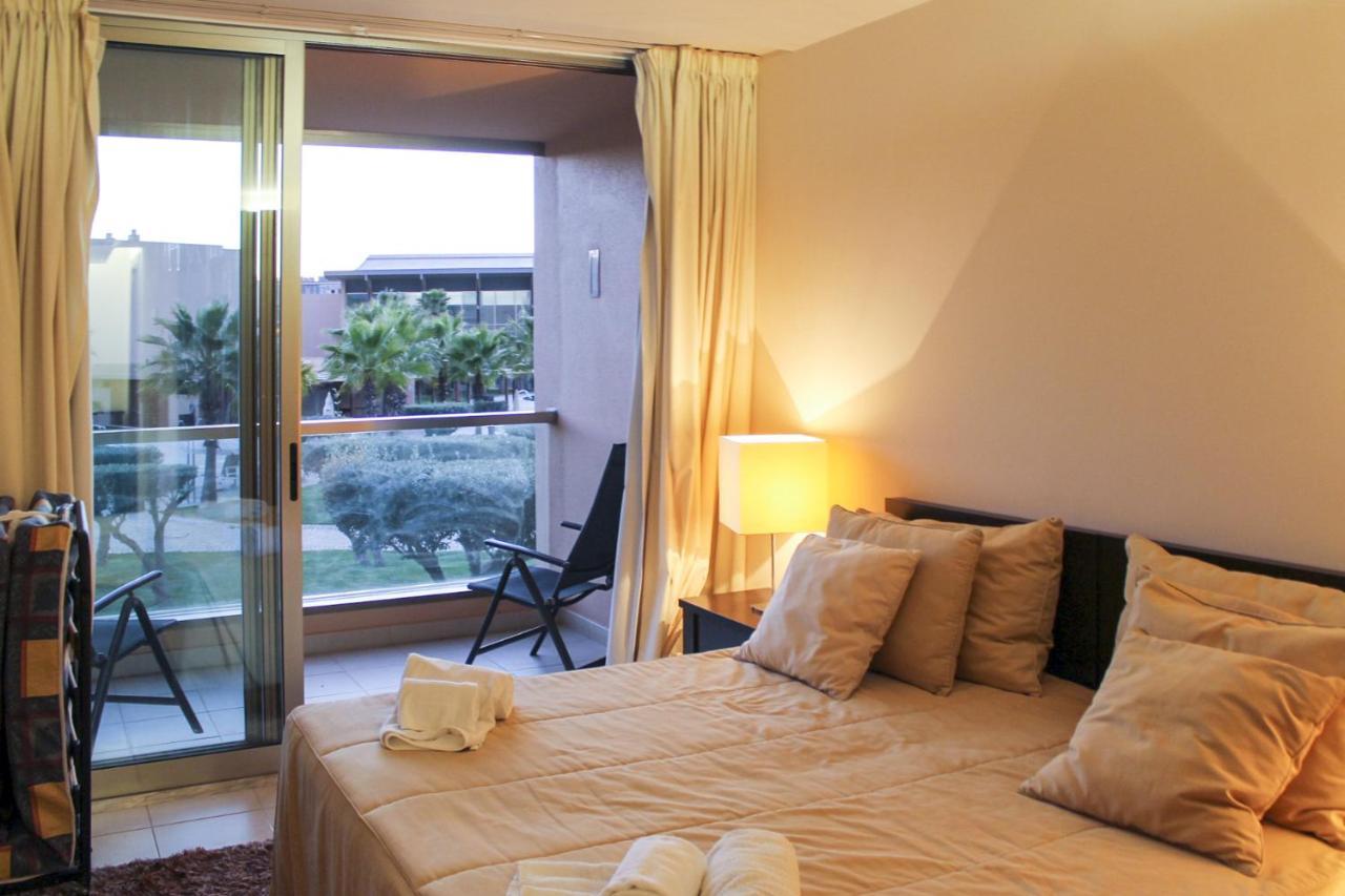 Herdade Dos Salgados,t3 8d-0b, Lagoas Apartamento