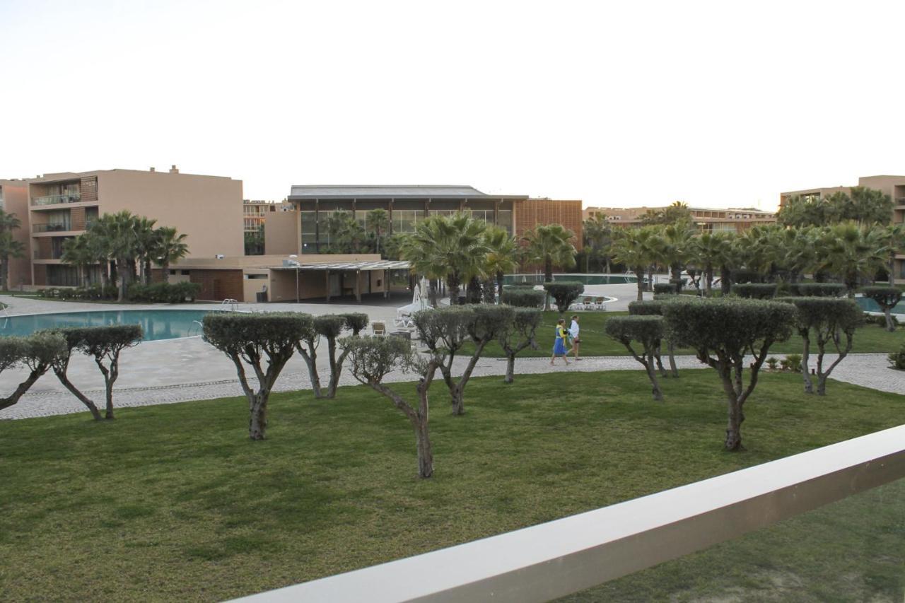 Herdade Dos Salgados,t3 8d-0b, Lagoas