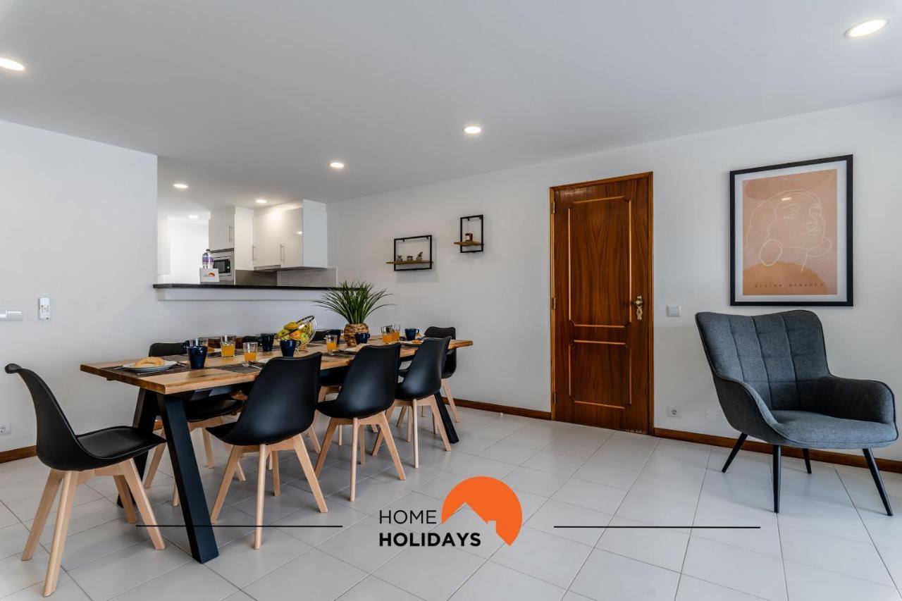 #169 T3 Medronheira By Holidays Apartamento *