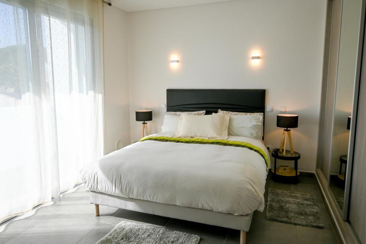 Luz 37 - Jacuzzi Terrace & Swimming Pool * Albufeira
