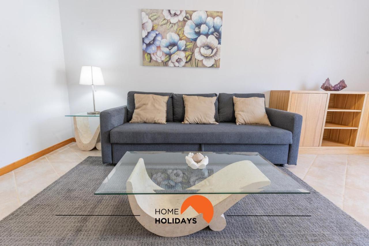 Apartment #100 Palmeira Flat With Shared Pool By Holidays *