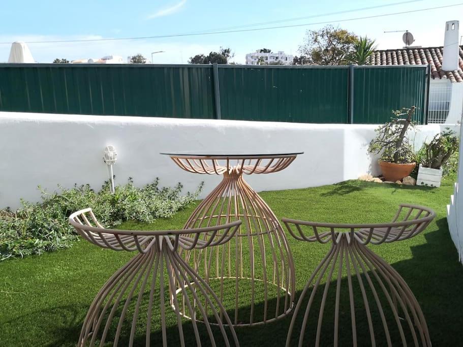 Airy 3br, Ac, Garden, 2min Strip, 8min Oura