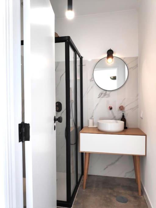 Apartment Airy 3br, Ac, Garden, 2min Strip, 8min Oura