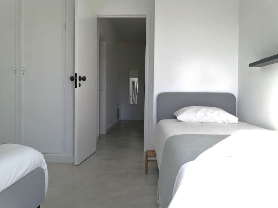 Airy 3br, Ac, Garden, 2min Strip, 8min Oura * Albufeira