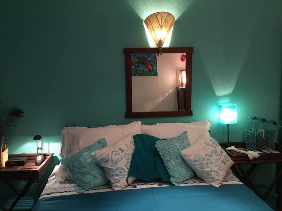 Moroccan-style T1 W/ Pool And A/c Apartment