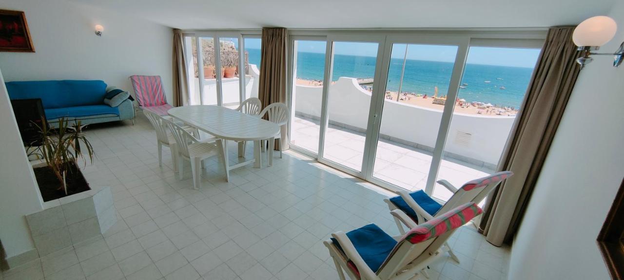 Penthouse Beachfront * Albufeira
