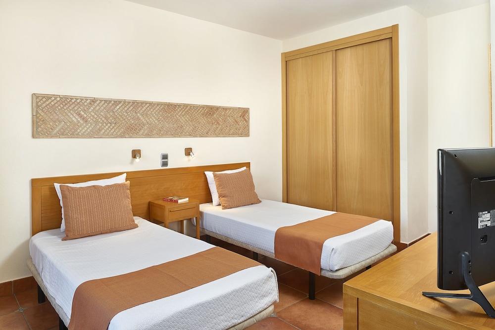 Aparthotel Oceanus Albufeira
