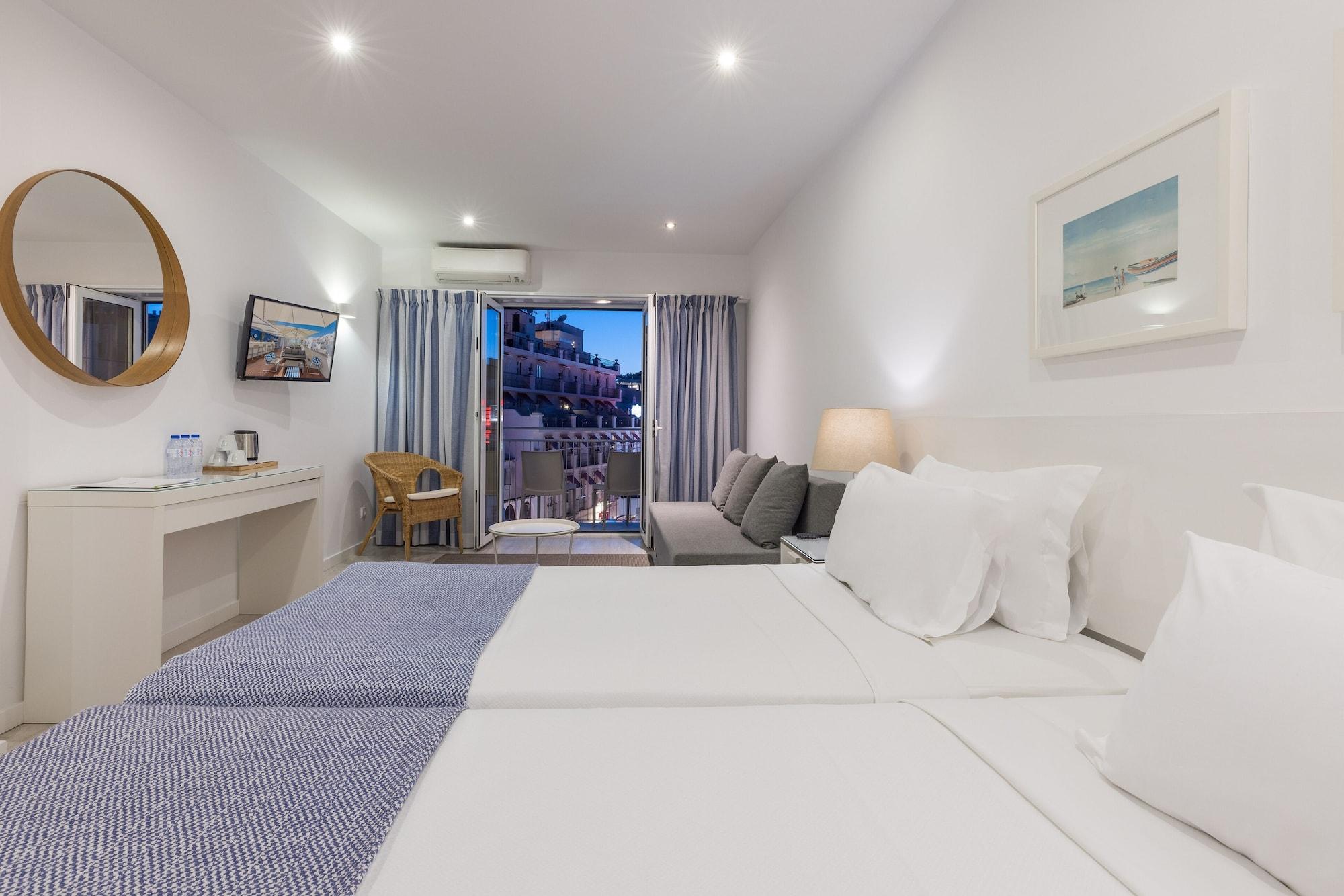 Baltum Hotel 3*