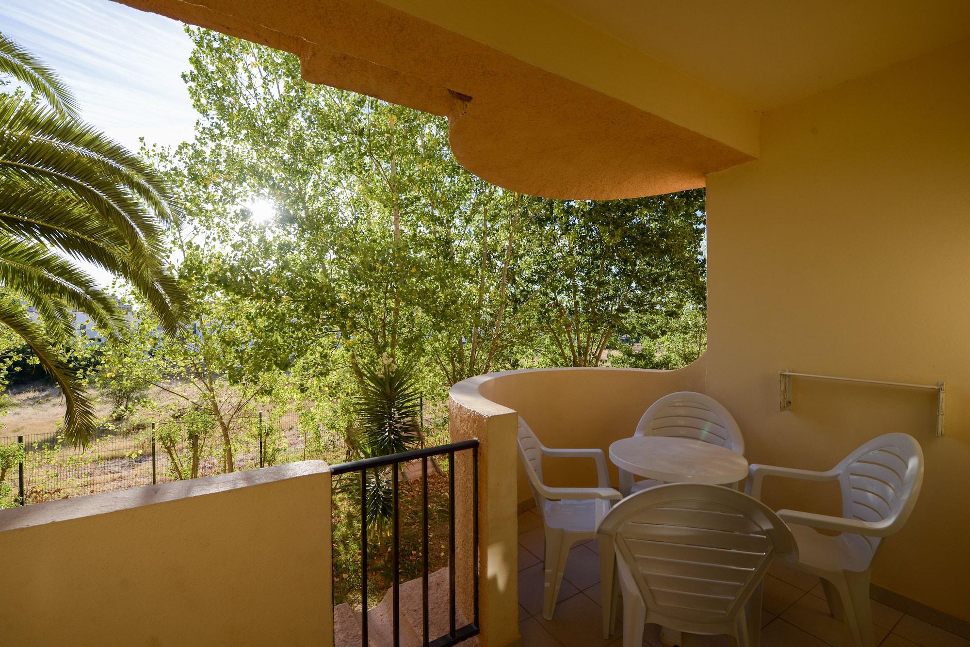 Aparthotel 3hb Falesia Garden