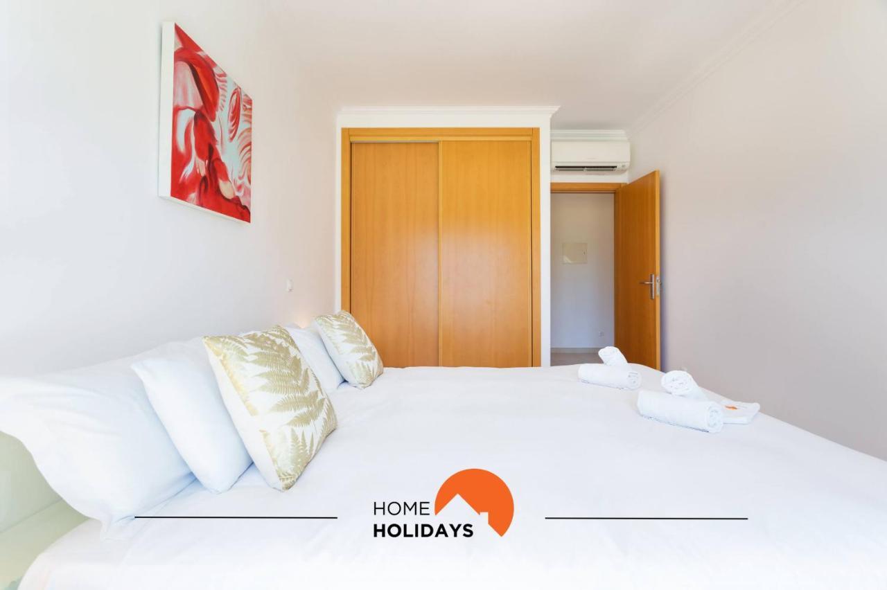 #154 V2 Branca 54 By Holidays Holiday home *