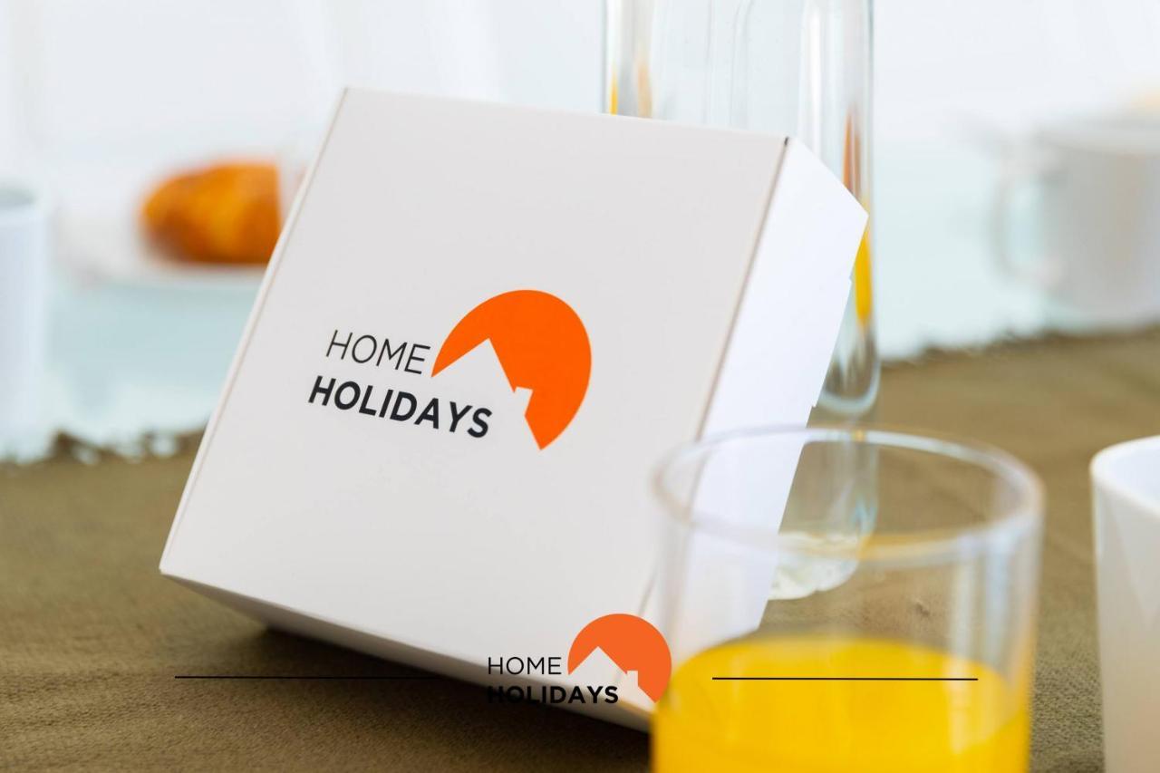 #154 V2 Branca 54 By Holidays *